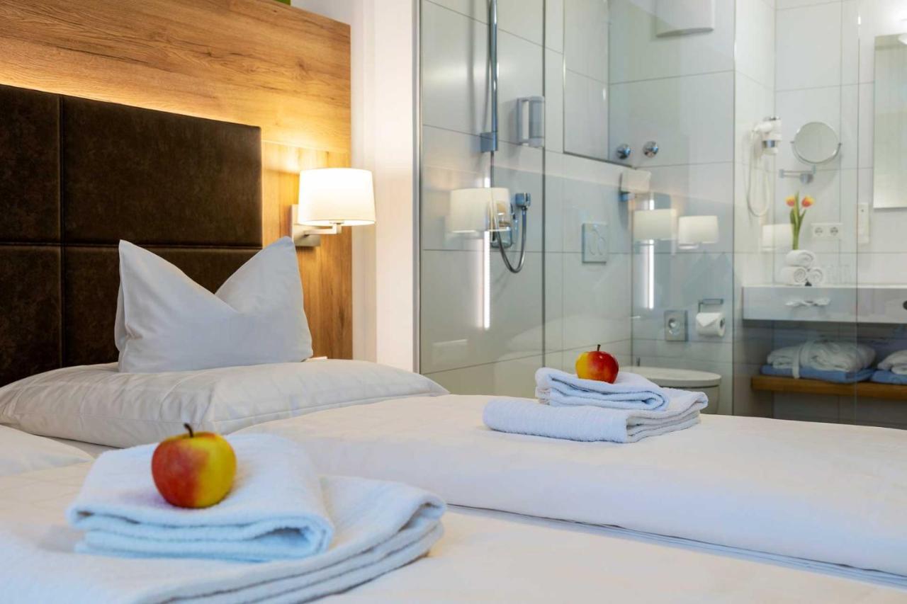 Gasthof - Hotel Zum Ochsen Gmbh Berghulen エクステリア 写真