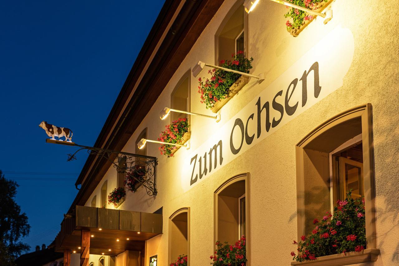 Gasthof - Hotel Zum Ochsen Gmbh Berghulen エクステリア 写真