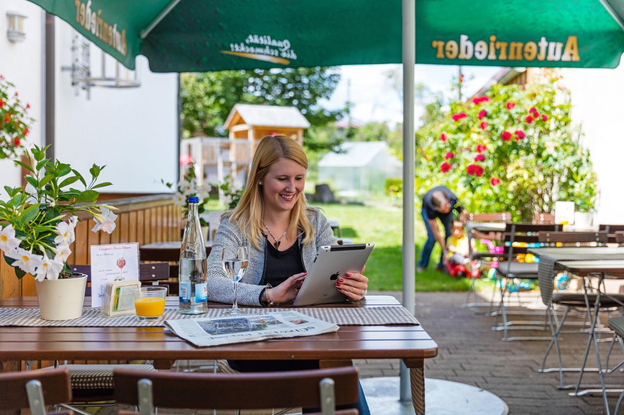 Gasthof - Hotel Zum Ochsen Gmbh Berghulen エクステリア 写真