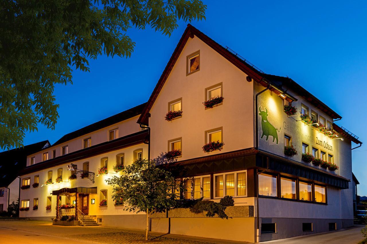 Gasthof - Hotel Zum Ochsen Gmbh Berghulen エクステリア 写真