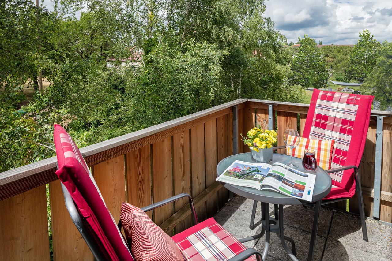 Gasthof - Hotel Zum Ochsen Gmbh Berghulen エクステリア 写真