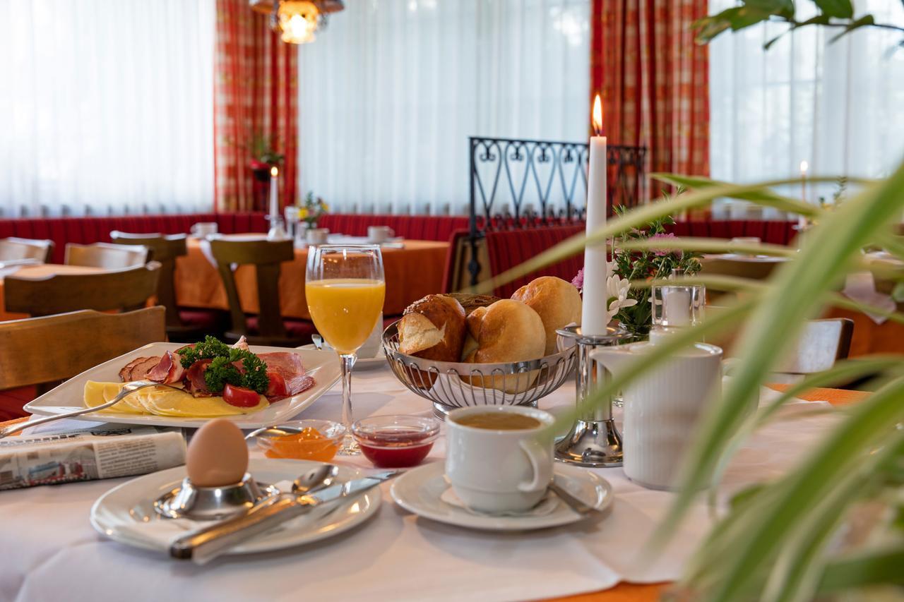 Gasthof - Hotel Zum Ochsen Gmbh Berghulen エクステリア 写真