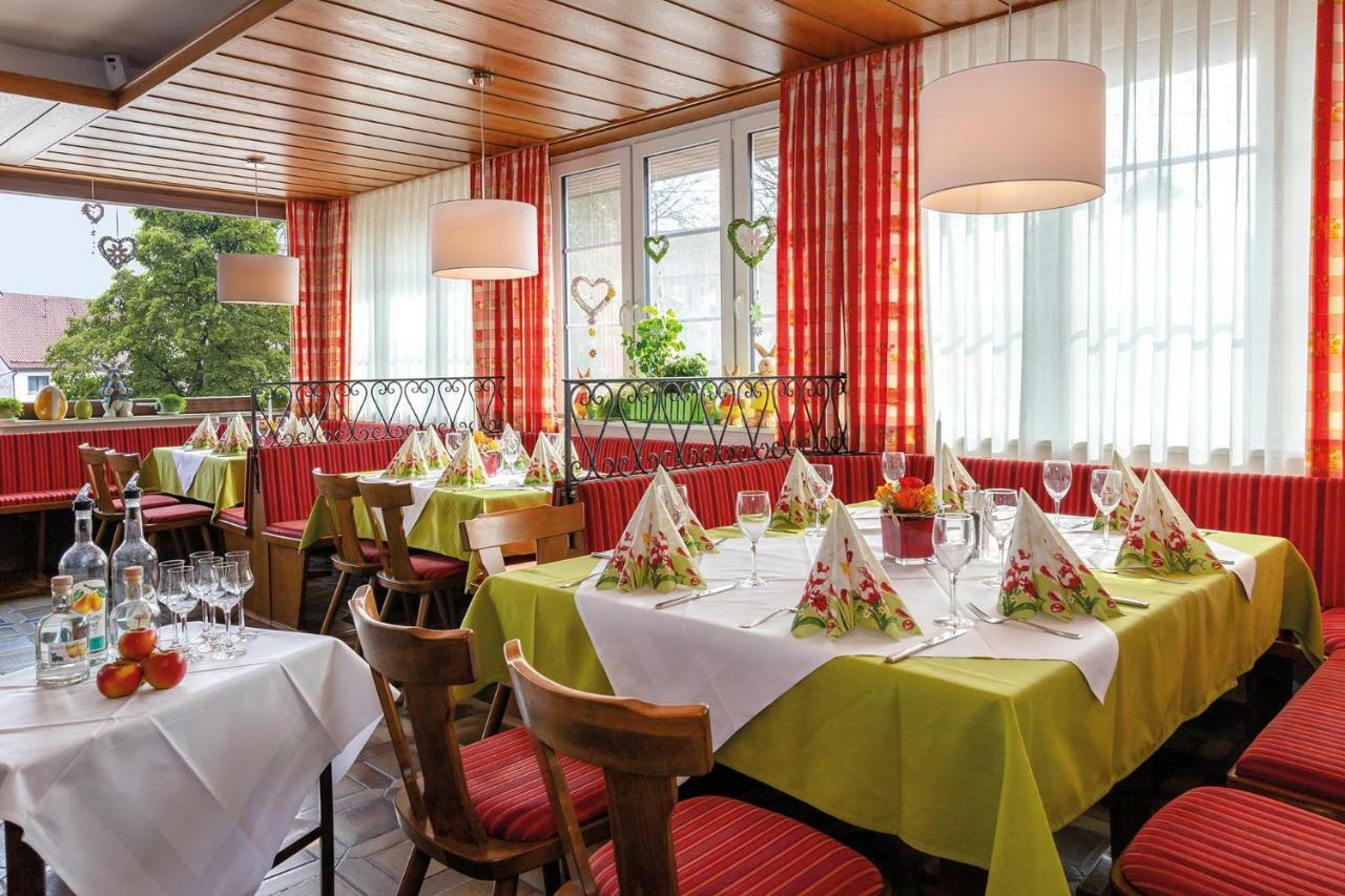 Gasthof - Hotel Zum Ochsen Gmbh Berghulen エクステリア 写真